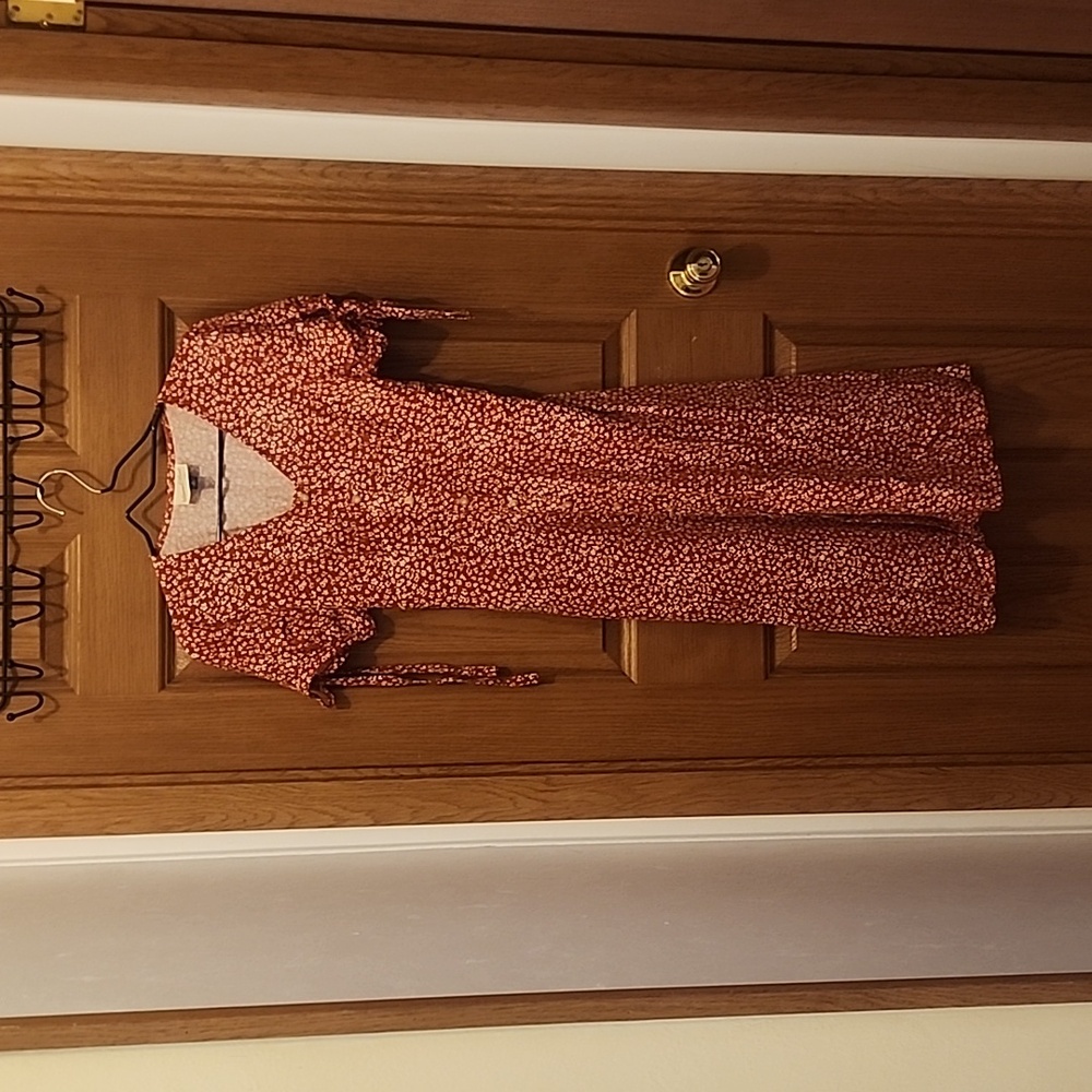 Universal Thread Red Floral Midi Dress.